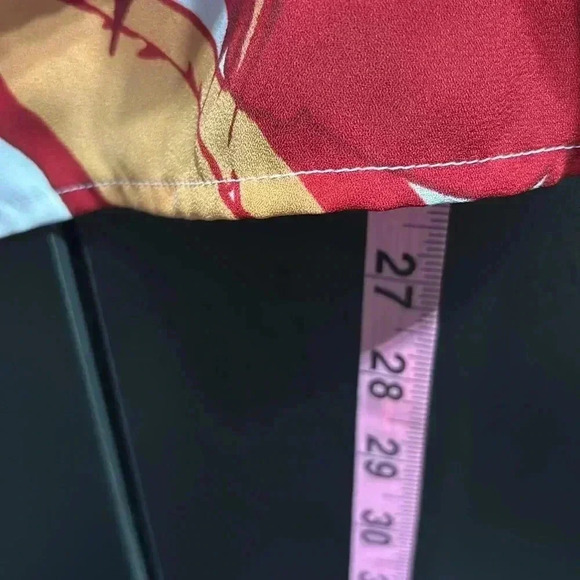 Liz Claiborne cold shoulder lightweight scoop ruffle neckline & sleeve top XL - Picture 10 of 11